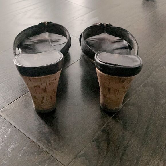 👡 Town Shoes Sandals - Picture 3 of 8